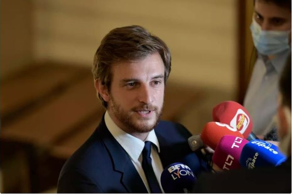 Révélations Médiapart : Andréa Kotarac porte‐parole illicite de Marine Le Pen en 2022 ?