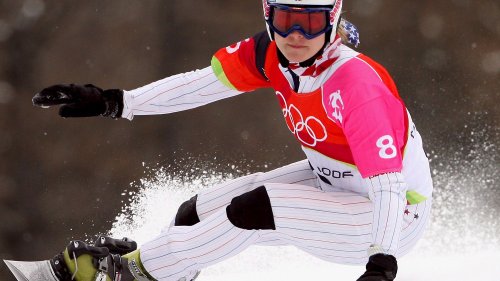 Snowboard : trois athlètes américaines poursuivent leur ancien entraîneur pour violences sexuelles