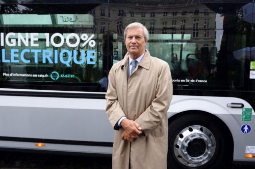 Paris : après deux incendies, le groupe Bolloré s'oriente vers un rappel de ses bus électriques