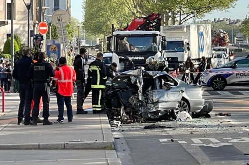 Accident mortel à Lyon : un homme de 29 ans meurt dans un choc violent avec un bus