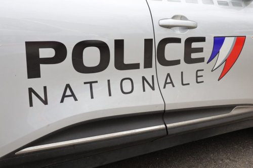 INSOLITE. Course-poursuite : il pense semer la police mais se retrouve à barboter dans l'eau glacée