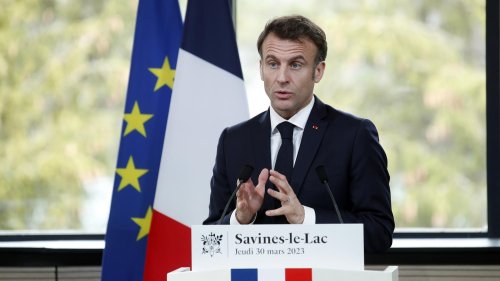 DIRECT. Plan eau : Emmanuel Macron veut instaurer une "tarification progressive et responsable" pour inciter à la sobriété