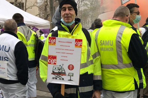 TÉMOIGNAGE : Jean-Luc Nauroy, ambulancier hospitalier au SMUR de Reims, "on est considéré comme des chauffeurs-livreurs"