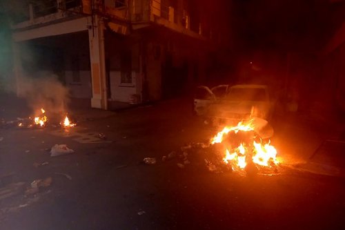 Flambée de violences urbaines dans la nuit du jeudi 25 au vendredi 26 novembre en Martinique - Martinique la 1ère