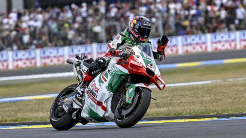 MotoGP : Johann Zarco remporte le Grand Prix de France à la surprise générale et met fin à une disette tricolore de 71 ans à domicile