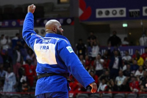 Mondiaux de Judo : Teddy Riner devra partager son titre après une erreur d'arbitrage