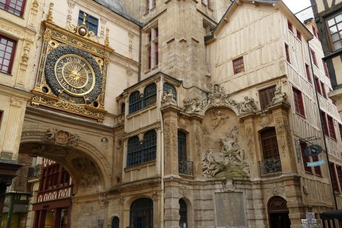 LUNDI 28 avril : l'été entame un tour de chauffe