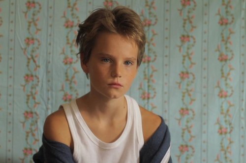 Un groupe d'extrême-droite s'en prend à la projection d'un film par une association LGBT+