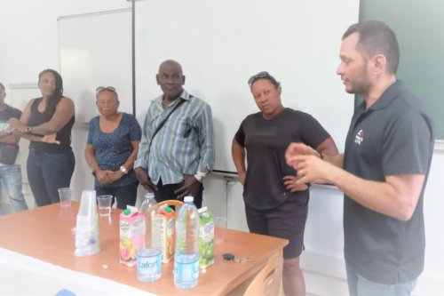Pour promouvoir la lutte en Martinique, le comité régional de lutte forme au Brevet fédéral