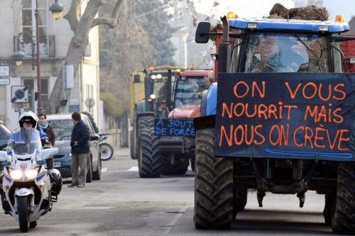 Annonces de Gabriel Attal : "La question du revenu n'est jamais traitée", les agriculteurs toujours en colère