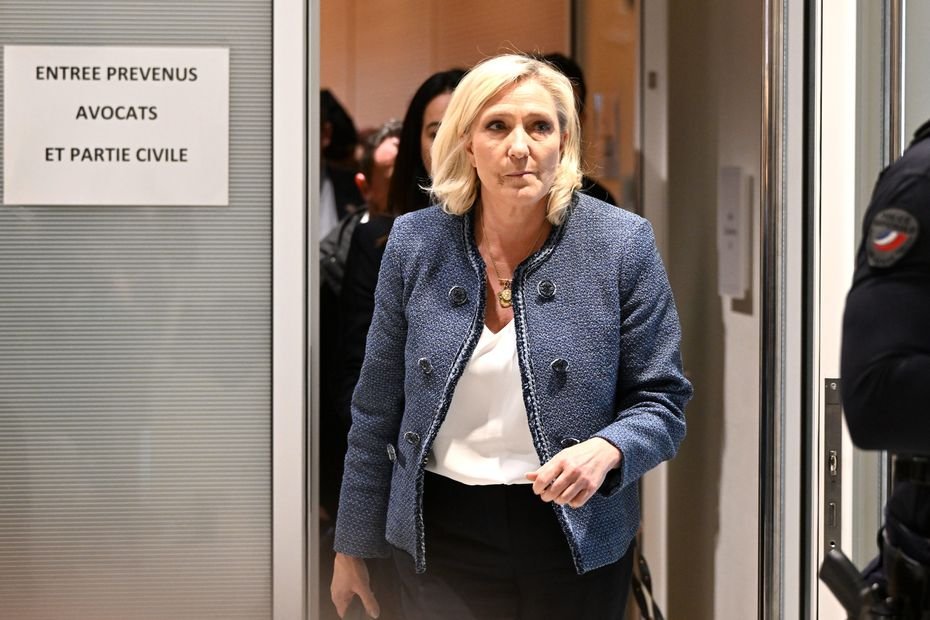 Condamnation et inéligibilité pour Marine Le Pen : "Les cris d'orfraie de la classe politique, qui oublie qu'elle a voté ce type de lois, le summum du ridicule"