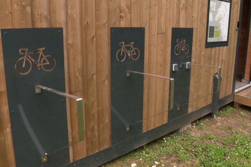 Cyclo-Camp. Un container maritime transformé en station d’accueil pour voyageurs à vélo
