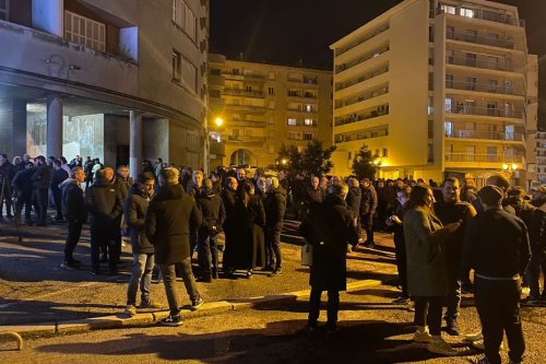 Interpellations de militants nationalistes : mobilisation en cours devant le commissariat de Bastia