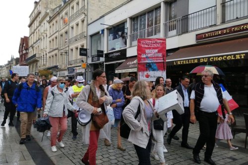 Manifestations contre le pass sanitaire en Normandie : "J’aurais préféré un autre confinement", estime un opposant