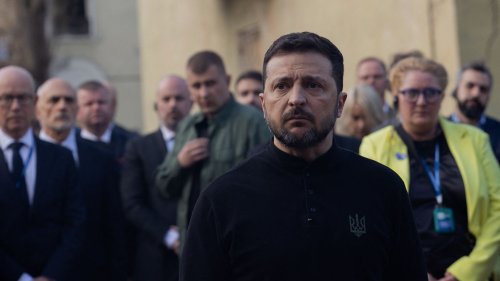                    Guerre en Ukraine : l'Ukraine appelle la Russie à un cessez-le-feu "immédiat" pour "au moins 30 jours"