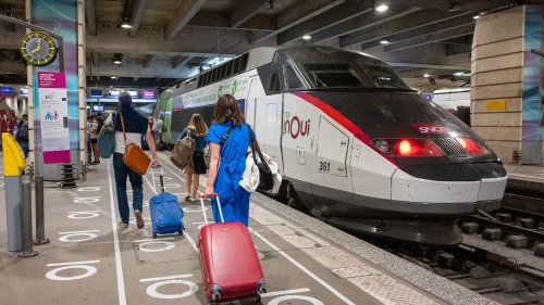 "Ce sont des libertés reniées et réduites" : des voyageurs surpris voire agacés par l'évolution des règles de la SNCF sur le transport des bagages
