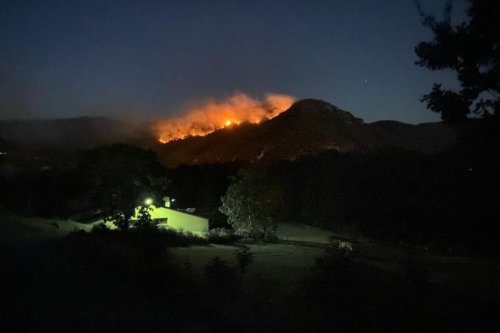 Incendies en Aveyron : le feu fixé, les habitants autorisés à se réinstaller dans certaines communes dès vendredi 12 août