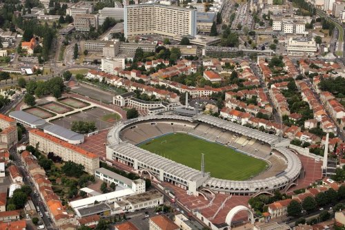Stade Chaban-Delmas : une première étape franchie pour inscrire le stade aux Monuments historiques
