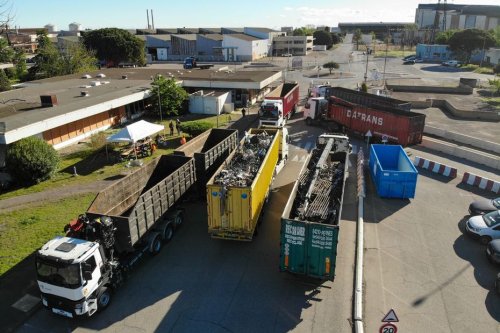 "Des créances d'une dizaine de millions d'euros" : on vous explique pourquoi des fournisseurs bloquent l'usine Ascometal à Fos-sur-Mer