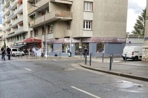 Un homme tué par balles en pleine rue à Grenoble, le tireur et son complice prennent la fuite sur une trottinette