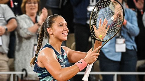 Roland-Garros 2022 : la Française Diane Parry, 19 ans, crée l'exploit et élimine la tenante du titre, Barbora Krejcikova