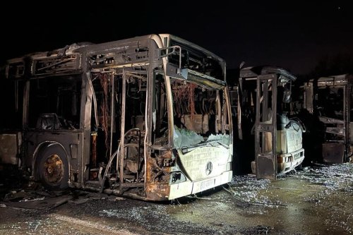 VIDEO. Plusieurs bus incendiés dans un dépôt de Frontignan, "des actes de vandalisme inacceptables" pour la préfecture