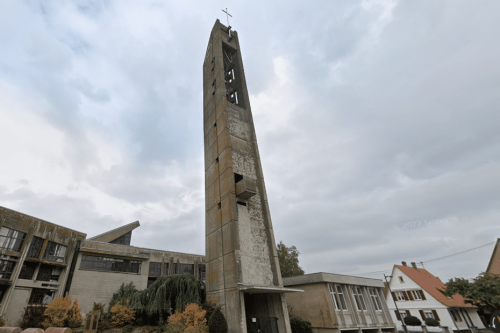 Plusieurs centaines de personnes évacuées d'une église suite à un départ de feu