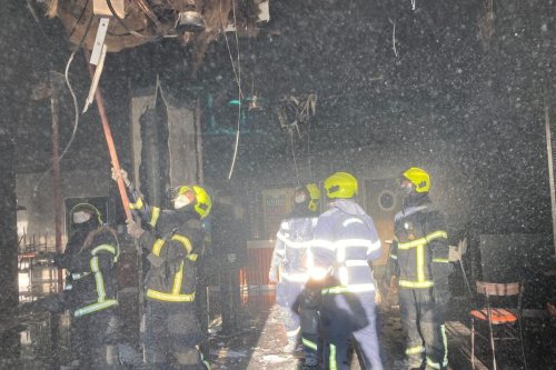 Incendie à Echirolles : plus de 150 personnes évacuées d’une résidence étudiante, un fast-food totalement détruit