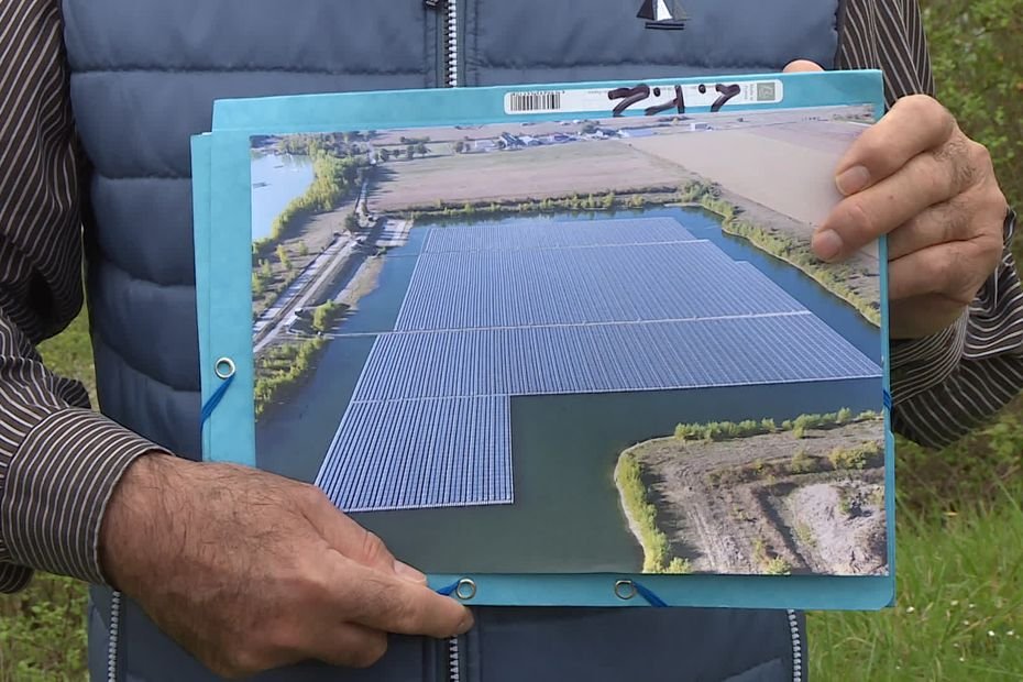 « On ne veut pas que les lacs soient transformés en zones industrielles » : un nouveau projet de centrale solaire flottante crée la polémique