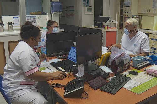 Vaccination obligatoire : ce qu'en pensent les personnels des établissements de santé - Polynésie la 1ère