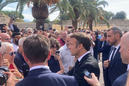 REVOIR. Emmanuel Macron en Corse, suivez la visite