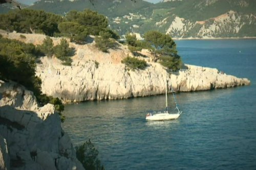 Marseille : un eco-guide pour profiter des calanques en bateau de location