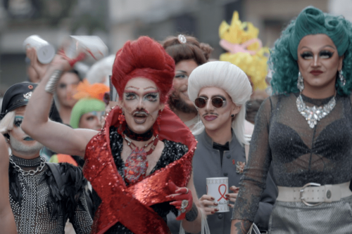 "Minima et les drags" : plongée dans le monde surprenant et militant des drag queens