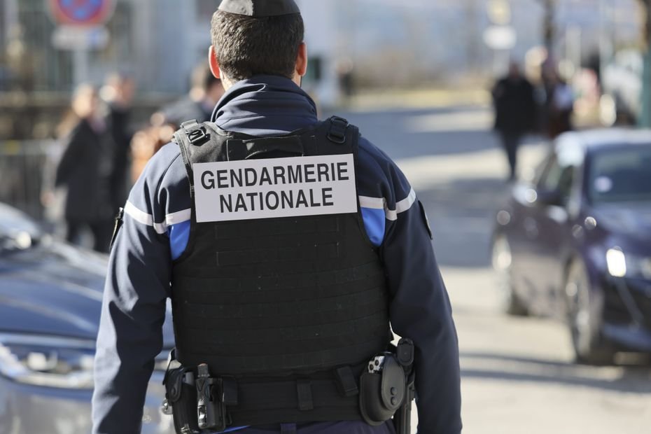 "Un déchaînement de violences" : accusé de 40 coups "d'objet coupant", un homme de 35 ans mis en examen pour homicide volontaire