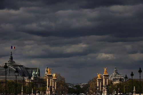De violentes pluies perturbent le trafic des métros à Paris