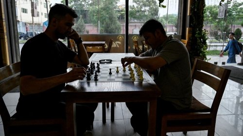 Afghanistan : les Talibans interdisent désormais de jouer aux échecs