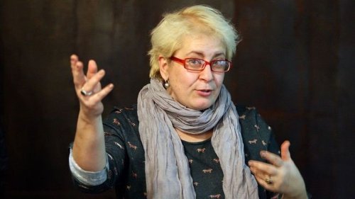 Assignée à résidence, la journaliste russe Ekaterina Barabach présumée en fuite et recherchée par les autorités