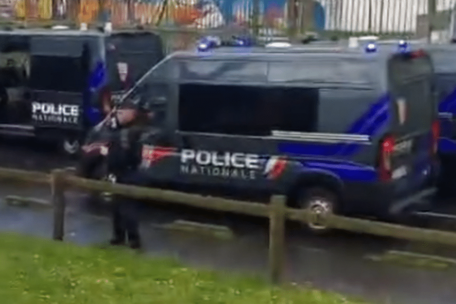 VIDEO. On vous explique pourquoi une dizaine de camions de police et CRS ont sillonné les rues de ce quartier populaire