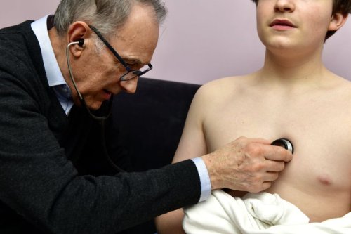 Médicament Kaftrio contre la mucoviscidose : “En trois ou quatre jours, mon fils n’a plus eu besoin d'assistance respiratoire”