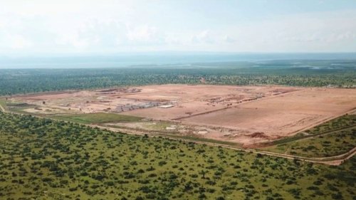 Vidéo Ouganda : au cœur du mégaprojet pétrolier controversé de Total
