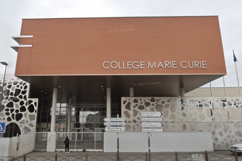 Violences scolaires : la vidéo d'une élève frappée à la sortie d'un collège de Tourcoing suscite l'émoi
