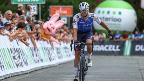 Cyclisme : Florian Senechal sacré champion de France de la course en ligne après sa victoire à Cholet