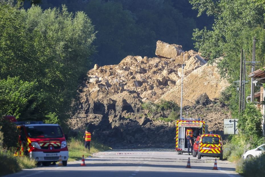 "On ne sait pas vers qui se tourner" : après un gigantesque éboulement en Isère, pourquoi l'état de catastrophe naturelle ne sera pas reconnu