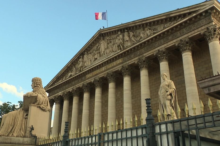 Élections législatives à la proportionnelle : quelles seraient les conséquences pour la Corse ?