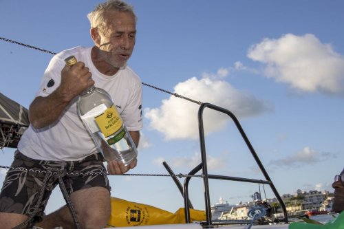 Route du Rhum 2022. Coup de théâtre à l'arrivée des Rhum Multi : Jourdain écope d'une pénalité, Escoffier remporte la course