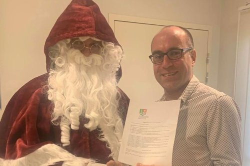 INSOLITE. Un maire signe un arrêté pour faciliter la venue du Père Noël dans sa ville
