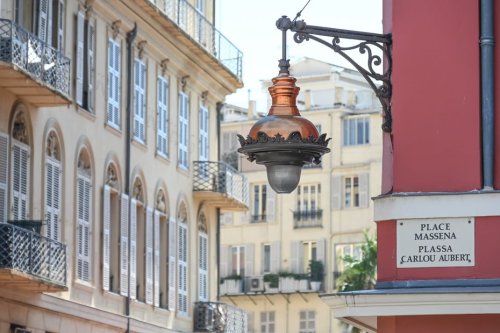 Un suprémaciste originaire de Nice condamné : comment l'ultradroite s'organise-t-elle dans la région ?