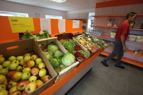 Solidarité : une carte de 150 euros pour acheter à manger, Montpellier va expérimenter une Sécurité Sociale de l’Alimentation