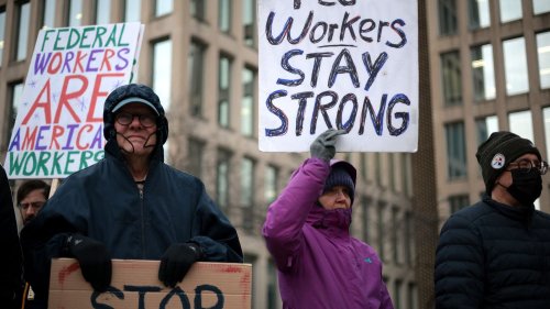                    "Qui va avoir sa tête mise sur le billot ?" : aux Etats-Unis, l'effet des licenciements massifs commence à se sentir dans les commerces