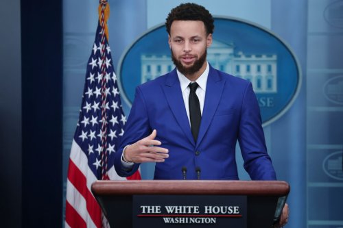 Lib NBA Star Stephen Curry Opposes Affordable Housing Near His $30 Million Mansion